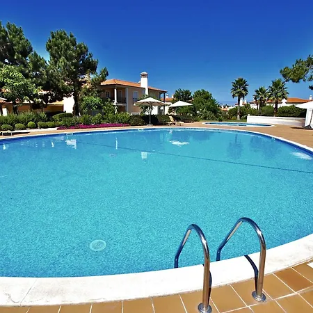 Casa Vermelho * Amoreira